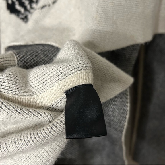 Skull Cashmere Flawed Intarsia Draped Cardigan - Picture 10 of 14